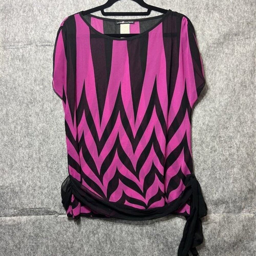 Love Squared Top‎ Medium Sheer Blouse Chevron Black & Purple Short Sleeve